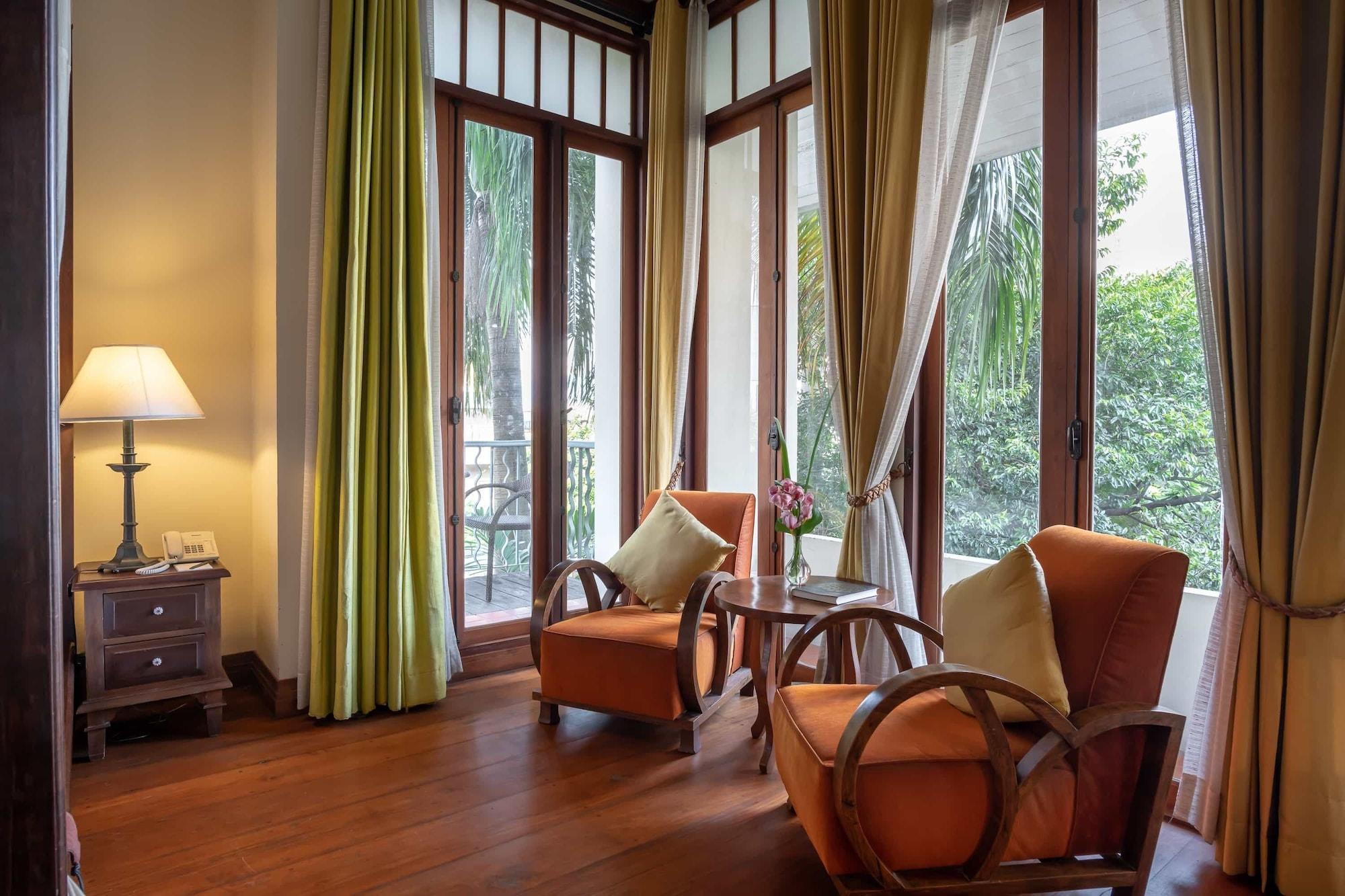 Ariyasom Villa Бангкок Экстерьер фото