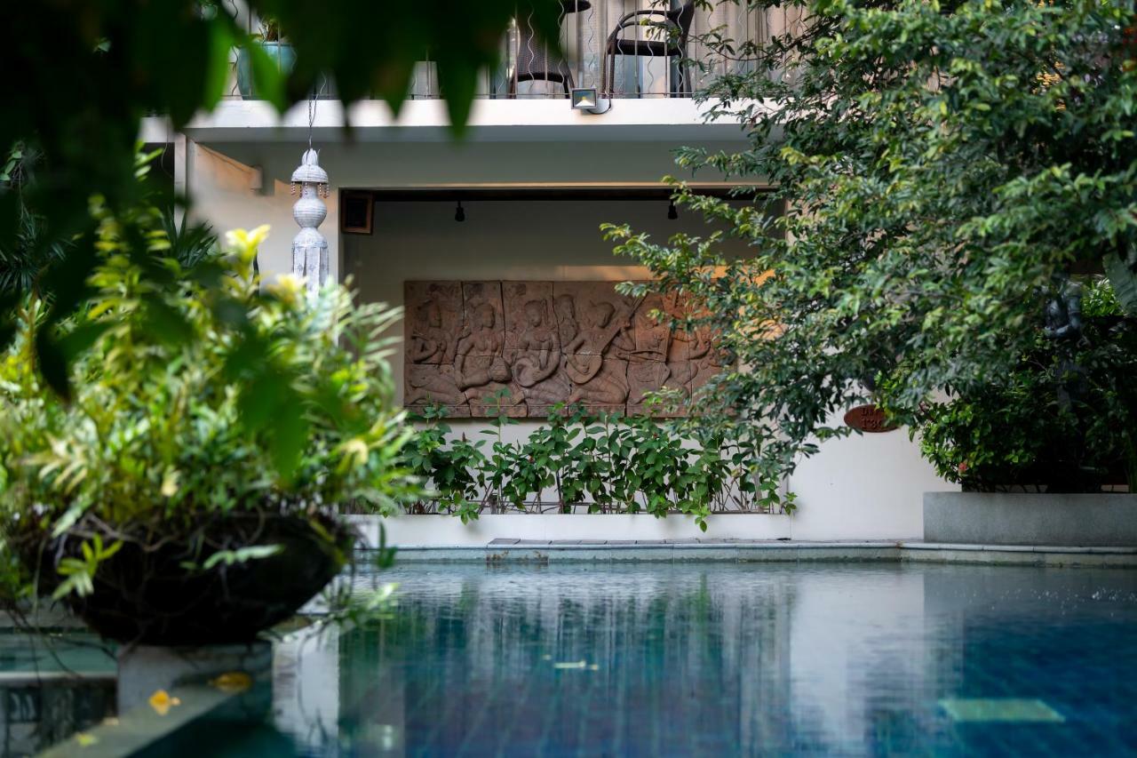 Ariyasom Villa Бангкок Экстерьер фото