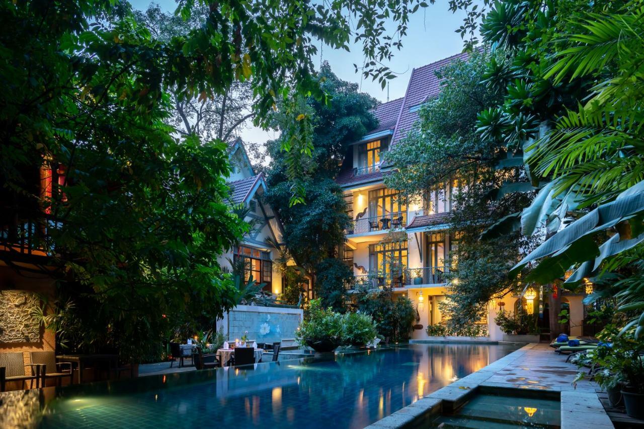 Ariyasom Villa Бангкок Экстерьер фото