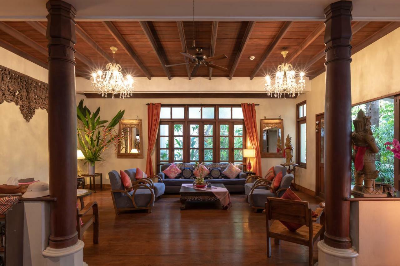 Ariyasom Villa Бангкок Экстерьер фото